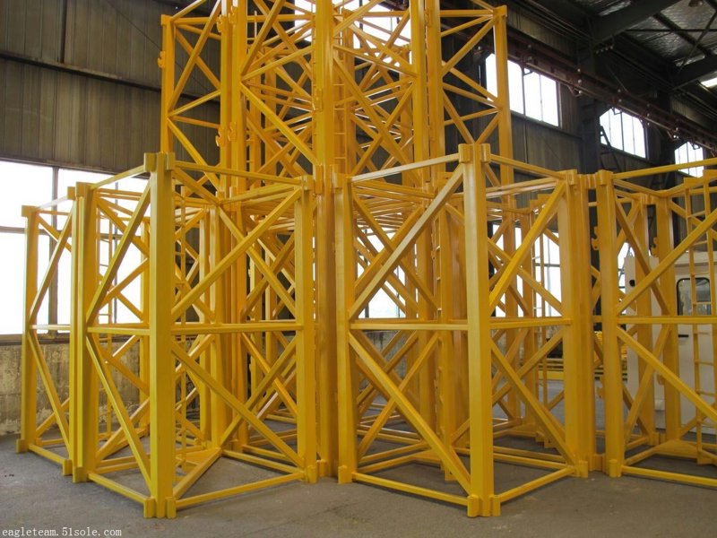如何选择适合的建设机械设备？——一场建筑行业的深度对话